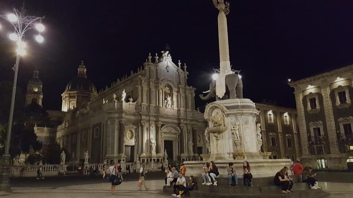 Casa Ferdinandea Apartment Catania Ngoại thất bức ảnh