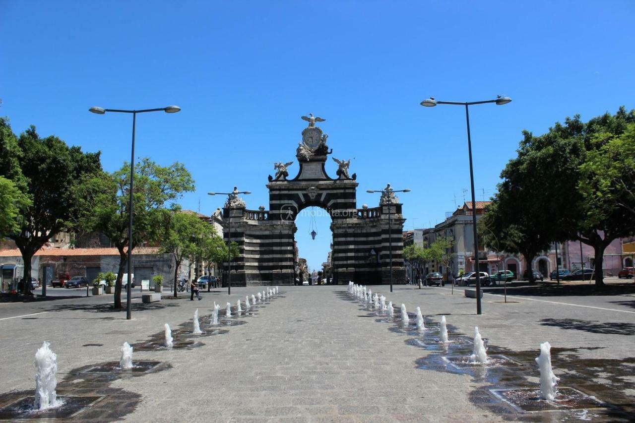 Casa Ferdinandea Apartment Catania Ngoại thất bức ảnh